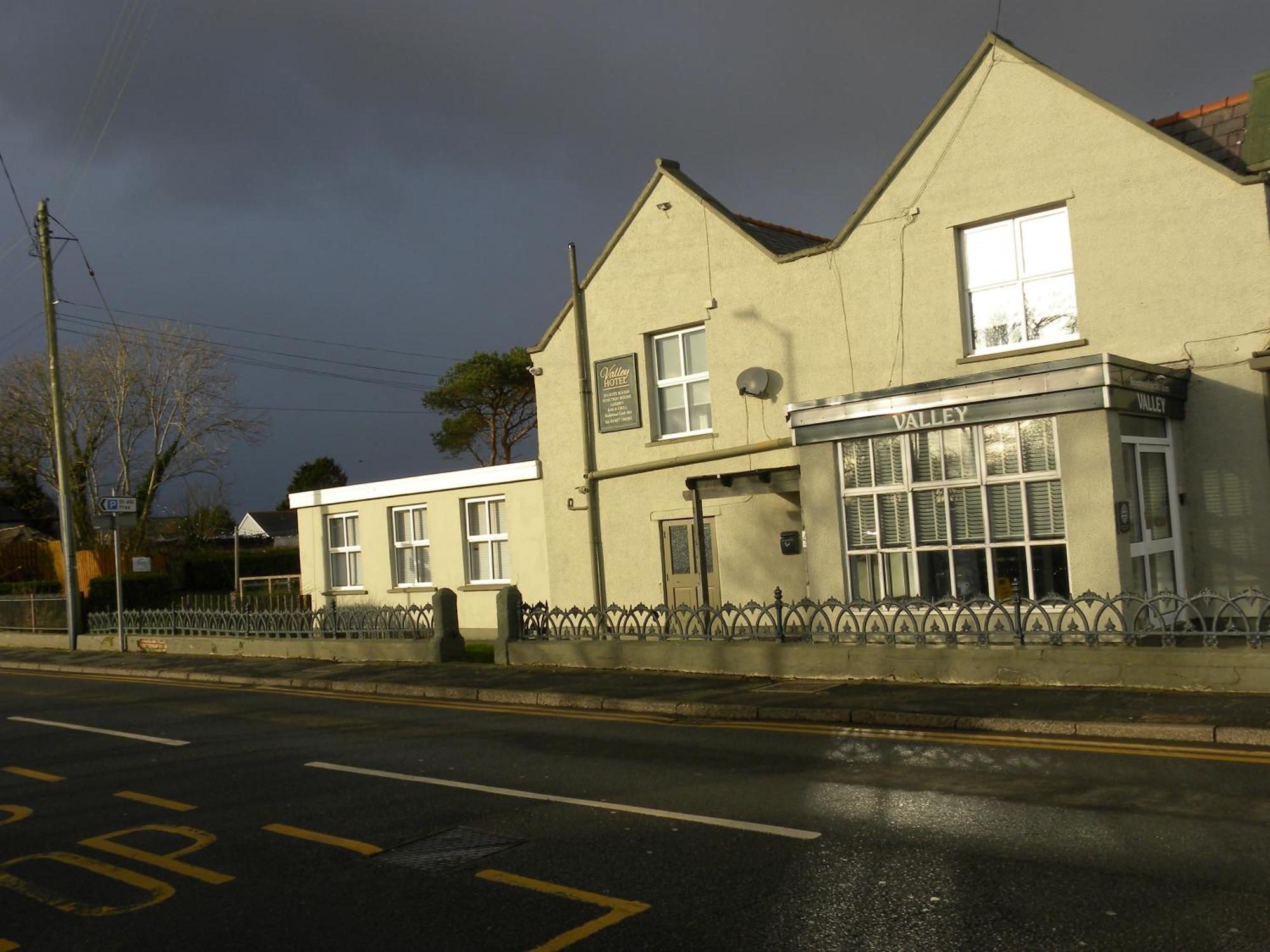 The Valley Hotel, Anglesey Kültér fotó